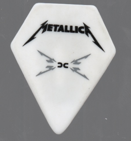 death_magnetic_diamond_shaped_pick_back